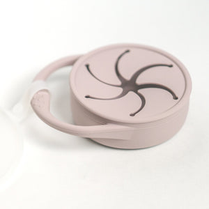 
                  
                    Load image into Gallery viewer, Pastel Pink Snack Cup with Lid Clasp
                  
                